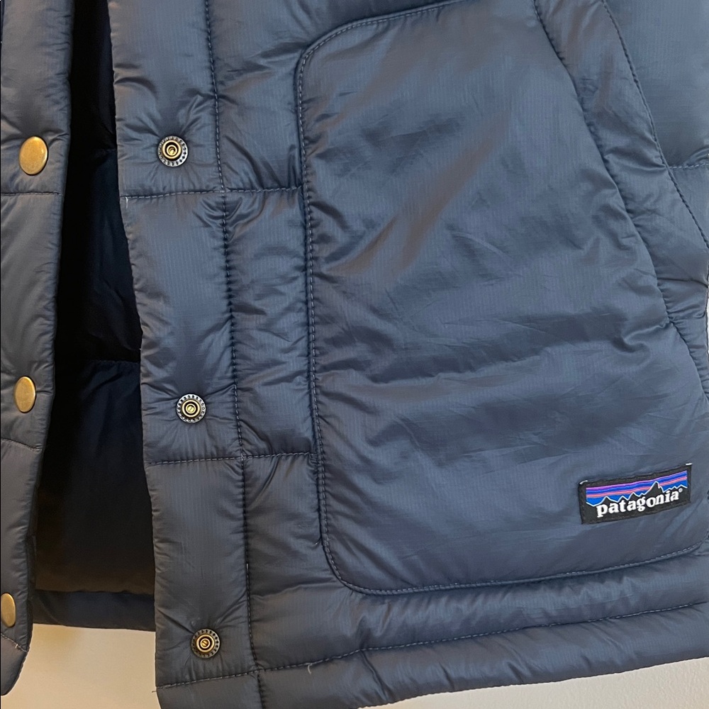 PATAGONIA W'S BIVY HOODED VEST - Picture 4 of 12
